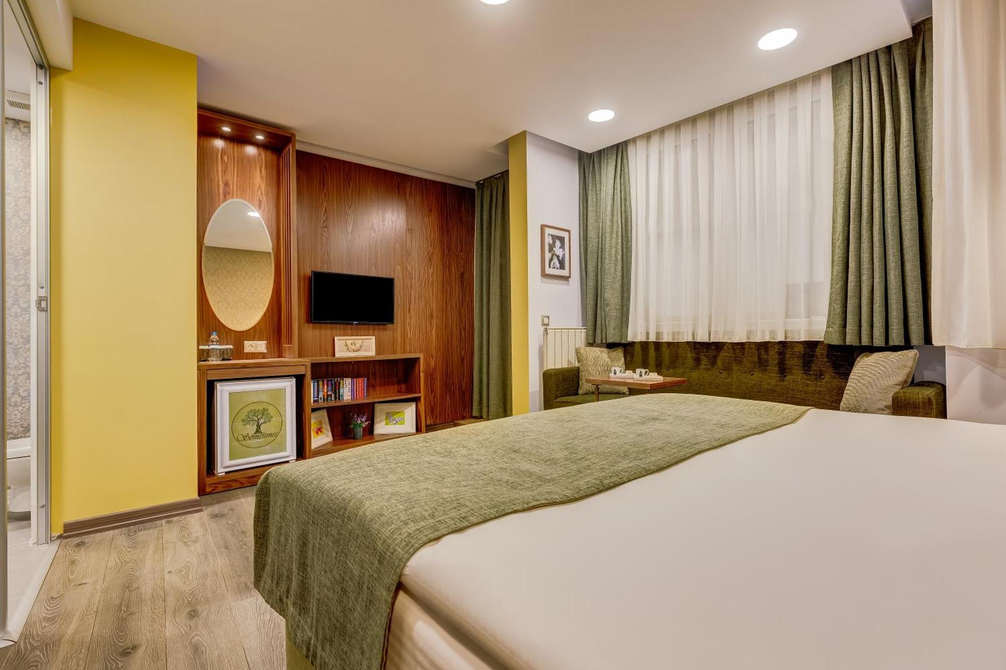 Sometimes Hotel Taksim — Photos 1